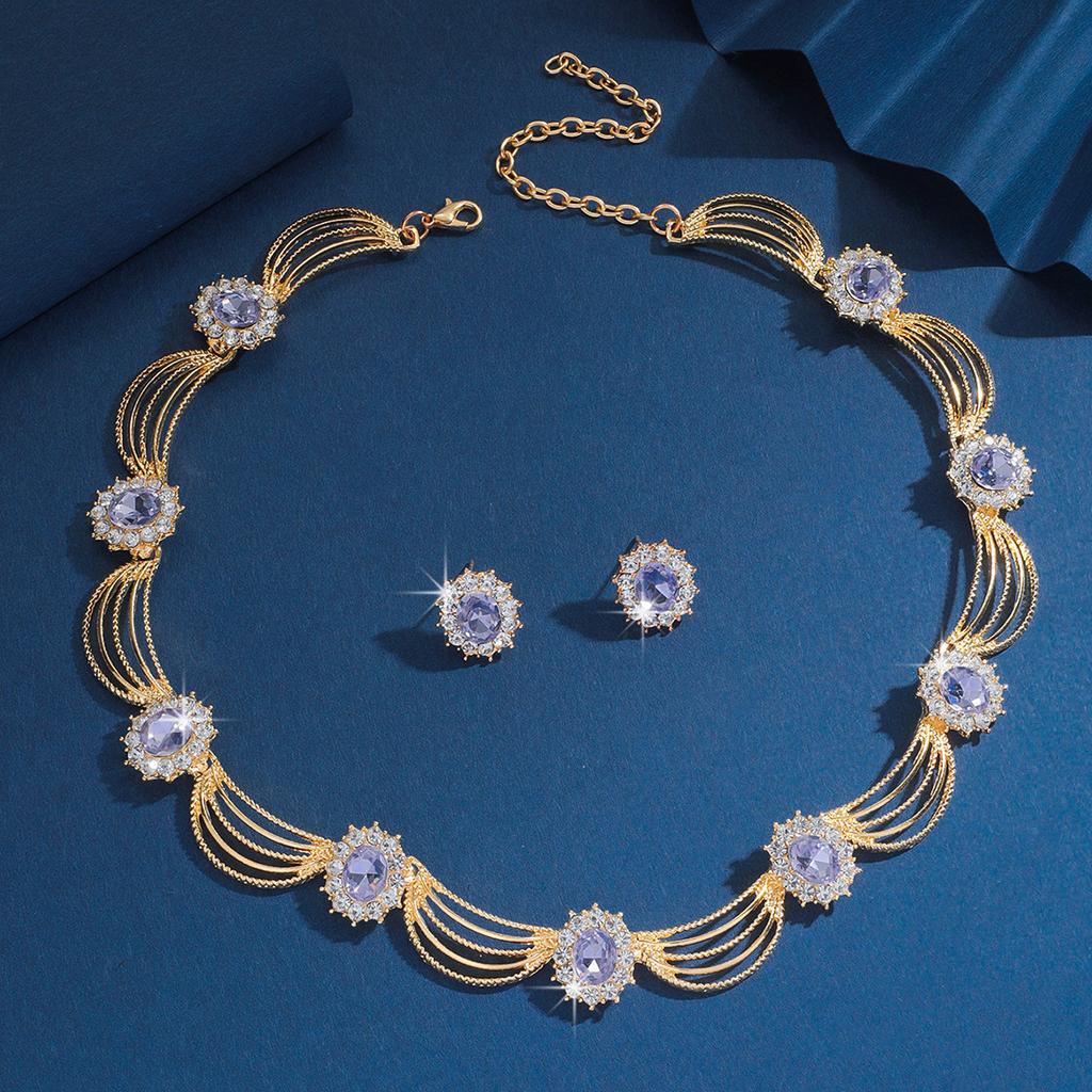 Set di gioielli di moda, collana e orecchini per donne e signore