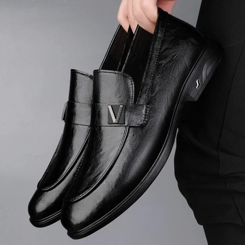 Fashion Italian Style Mens Handcrafted Loafers Genuine Leather Slip on Flats Comfortable Driving Shoes Non-Slip Sole Male Business Shoes