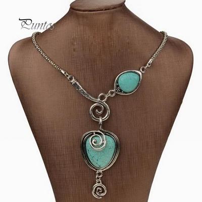 Women's Vintage Heart Bib Turquoise Necklace