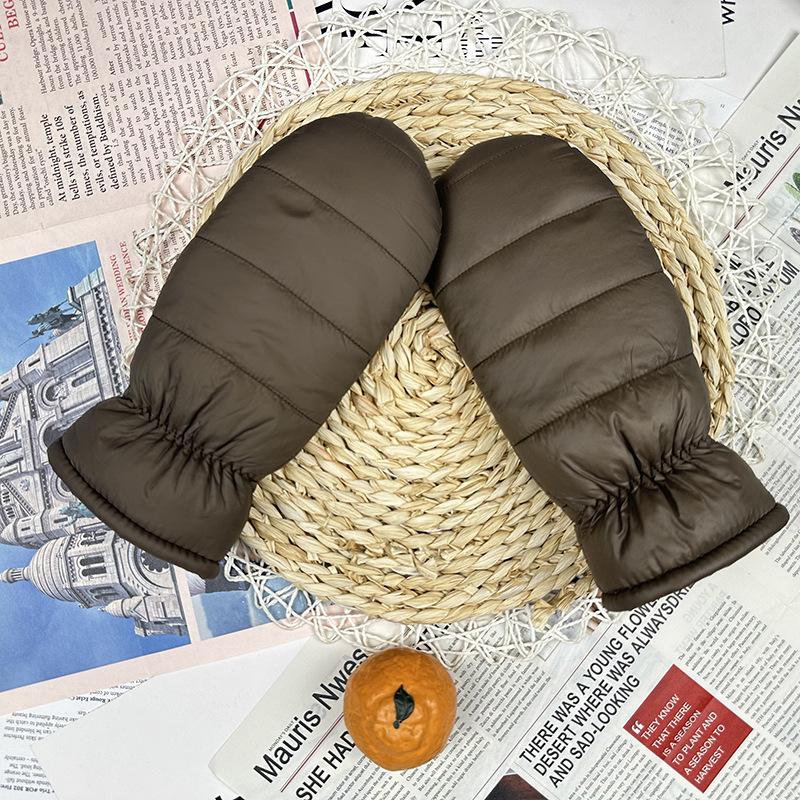 

Fleece And Cotton Down Cloth Finger Gloves Hand Stuffy Windproof Warm Waterproof Leave-In Finger Outdoor Gloves темно-коричневого кольору