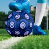 Inter. Italy-1 Pallone da Calcetto Indoor Colorato Per Tutte le Età Cucito a Macchina PVC Pronto per la Competizione Resistente Alta Rimbalzabilità MISURA 5 Pallone da Calcio.