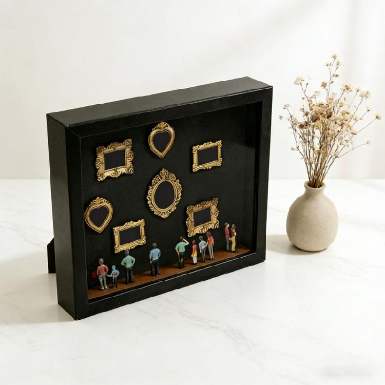 Unique Family Memory Photo Box Set Miniature Museums Photo Frame with Decorative Type