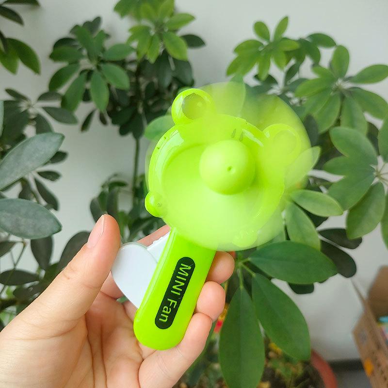 Mini Portable Fan Plastic Cartoon Summer Handheld Whistle Children Toys Multiple Styles Outdoor Activity Team Souvenirs Gift TMZ