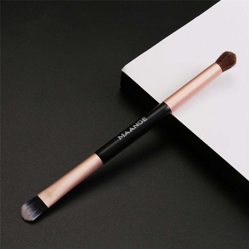 Buy Single Makeup Brush Eye Shadow Brush at affordable prices — free