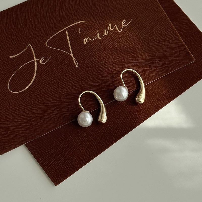 Elegant Two-Way Water Drop Pearl Earrings - Fashionable and Versatile Ear Hooks for Women