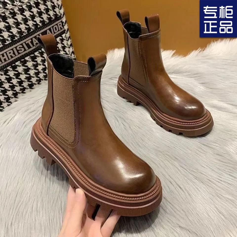 Classic casual women's shoes 2024 new Korean version fashionable motorcycle boots thick soled comfortable retro short boots