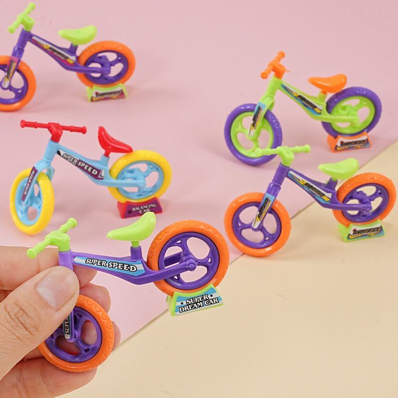 DIY Mini Bicycles Kids Play Toys 5 Pack, Fun Outdoor Activity Game Props, Ideal for Birthday Party Rewards & Fillers