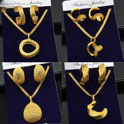 Deux Parures de Bijoux Ornements Collier Géométrique Torsadé Boucles d'Oreilles Européen Américain