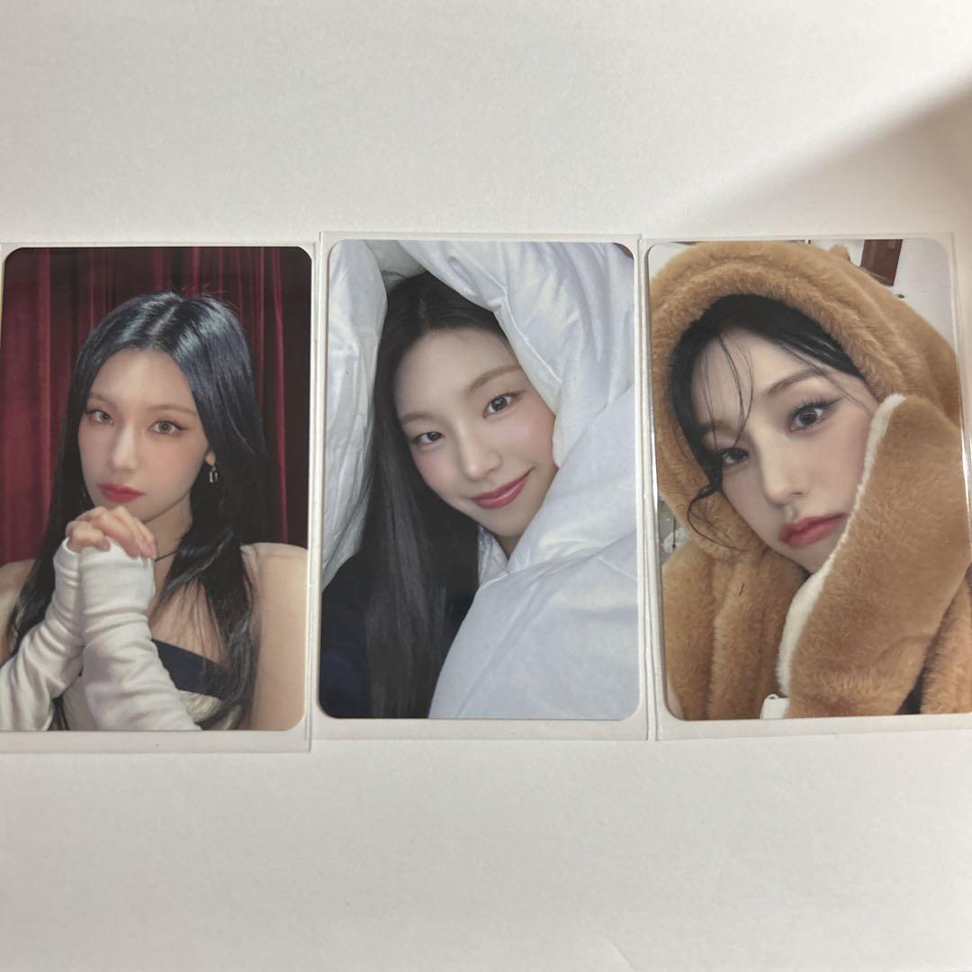 

[USED] ITZY GOLD trading card Yeji