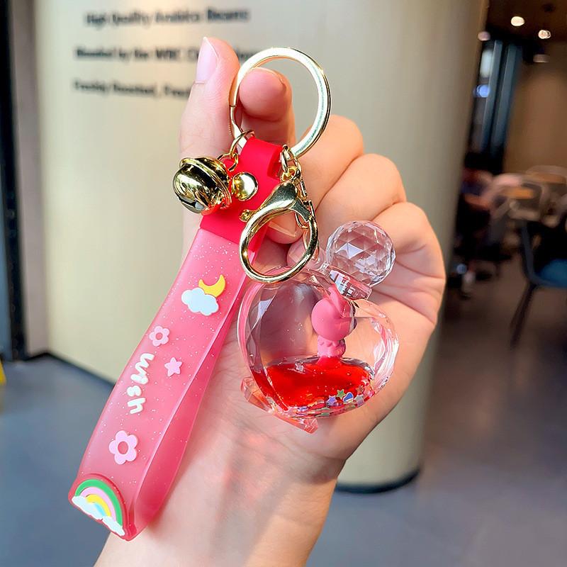 Unique Floating Sand Acryl Keychain Cute Astronaut Design For Gifts And Souvenirs