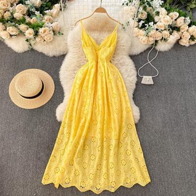 Hollow Floral Sexy Neck Backless Halter Dress Women's Holiday Style Long Dress