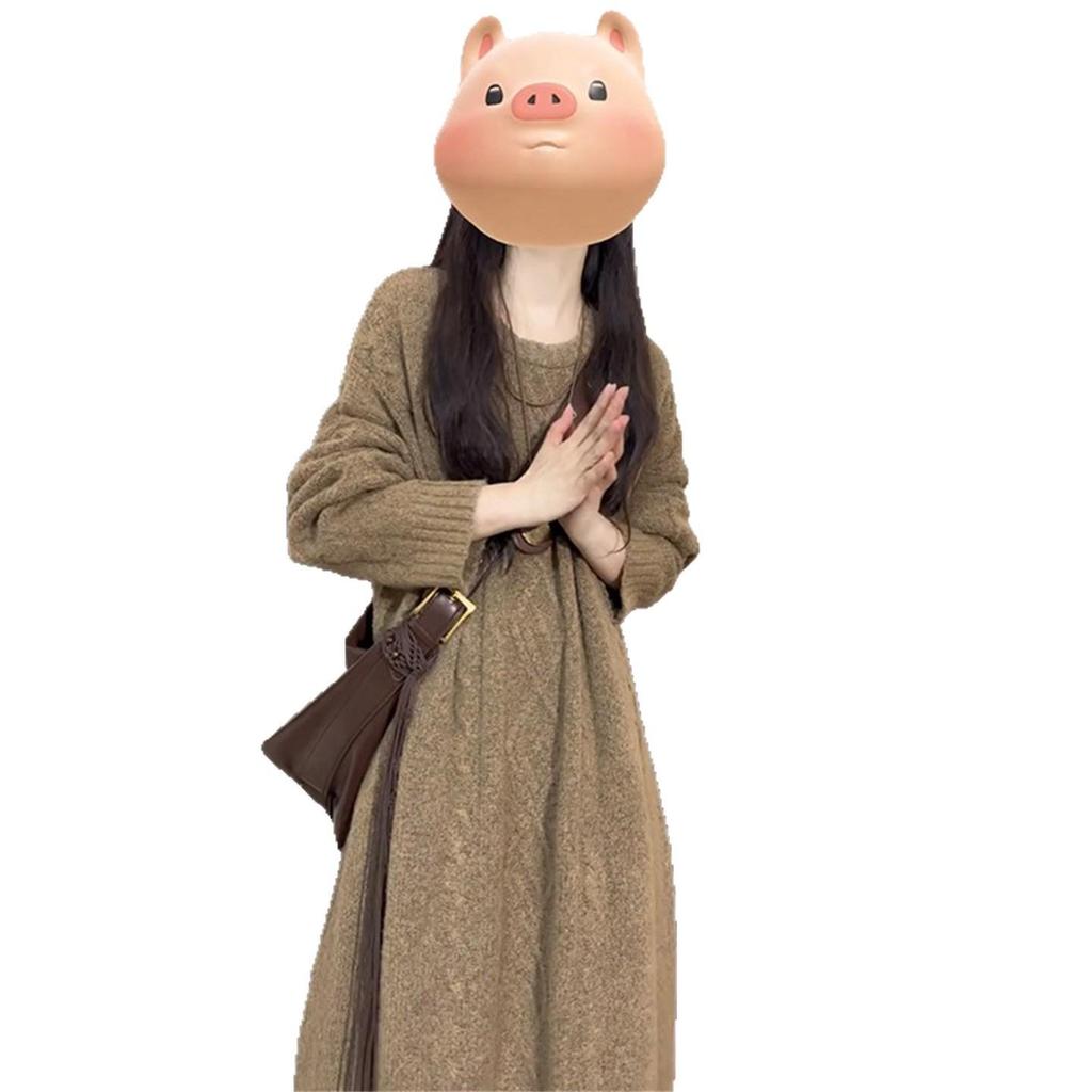 Winter 2025 Best-Selling Korean Style Elegant Retro Slimming Wool Knit Dress