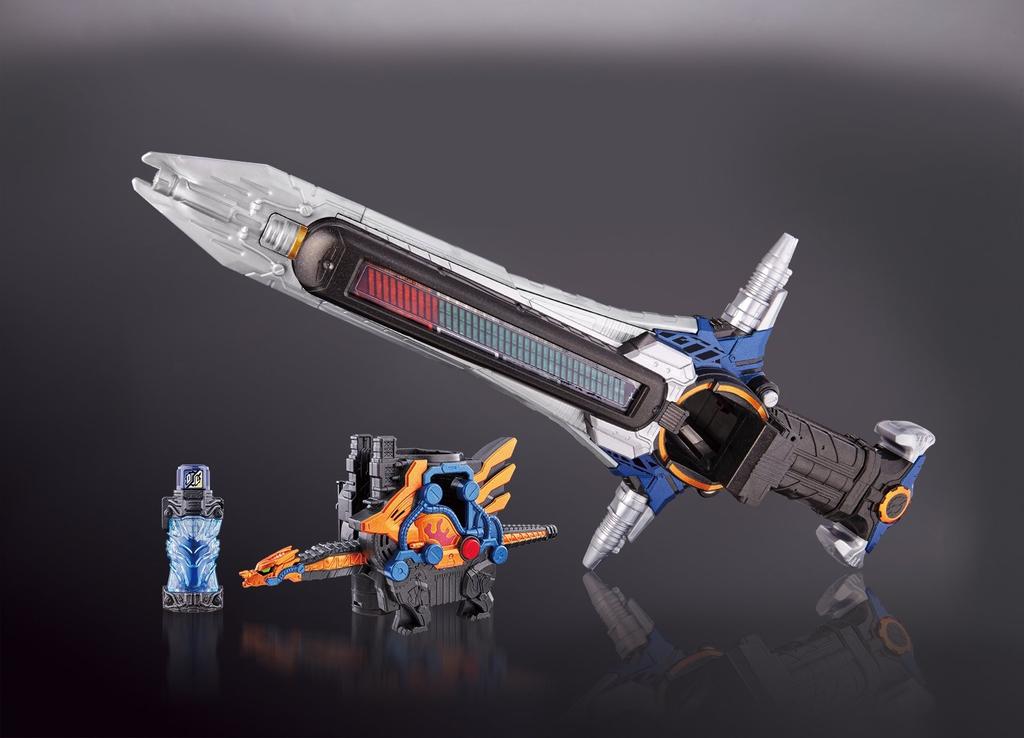 Kamen Rider Build DX Crows Dragon Beat Closer Set &