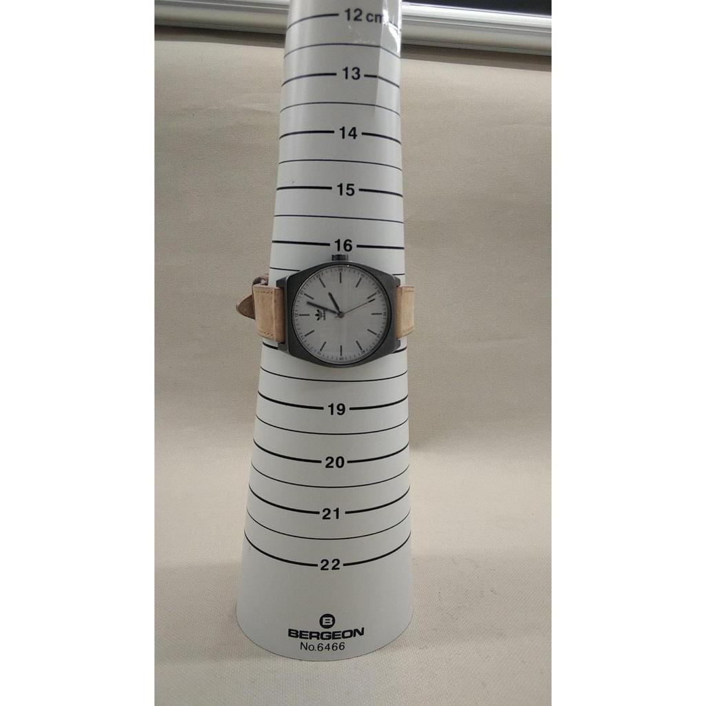 Used ADIDAS Z052916-00 Quartz Watch