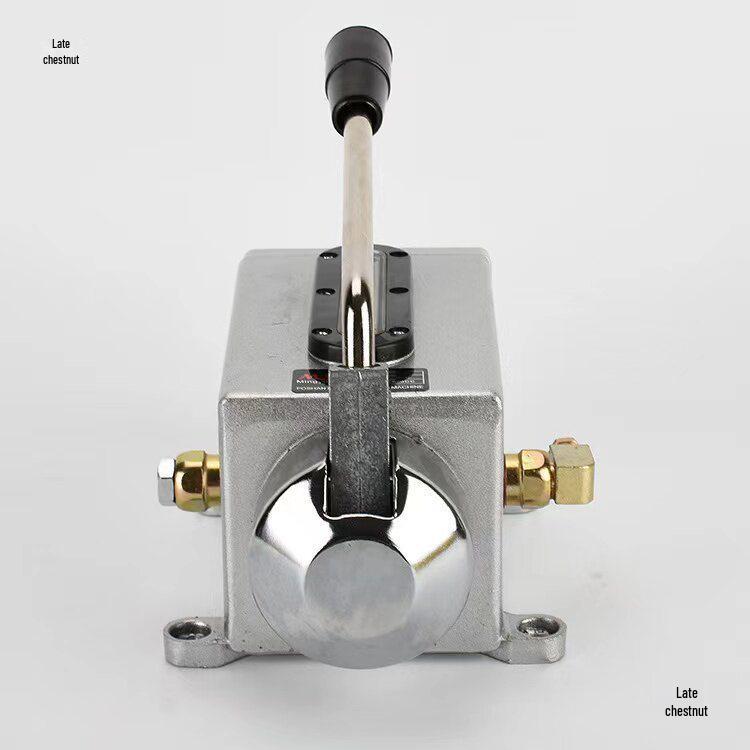 Y-8/Y-6 Manual Hand Crank Lubricating Oil Pump for Punch Press, Milling Machine, and Lathe