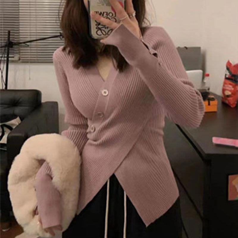 Printemps et automne pull femme bas pull décontracté Unique intérieur croix col en v fosse rayure bas tricot pull