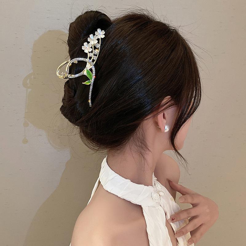 

Elegant Crystal Hair Claw Vintage Butterfly Large Hairpins Crab Barrettes Women Flower Hair Clasp Hair Clip Trendy Hair Accessories
