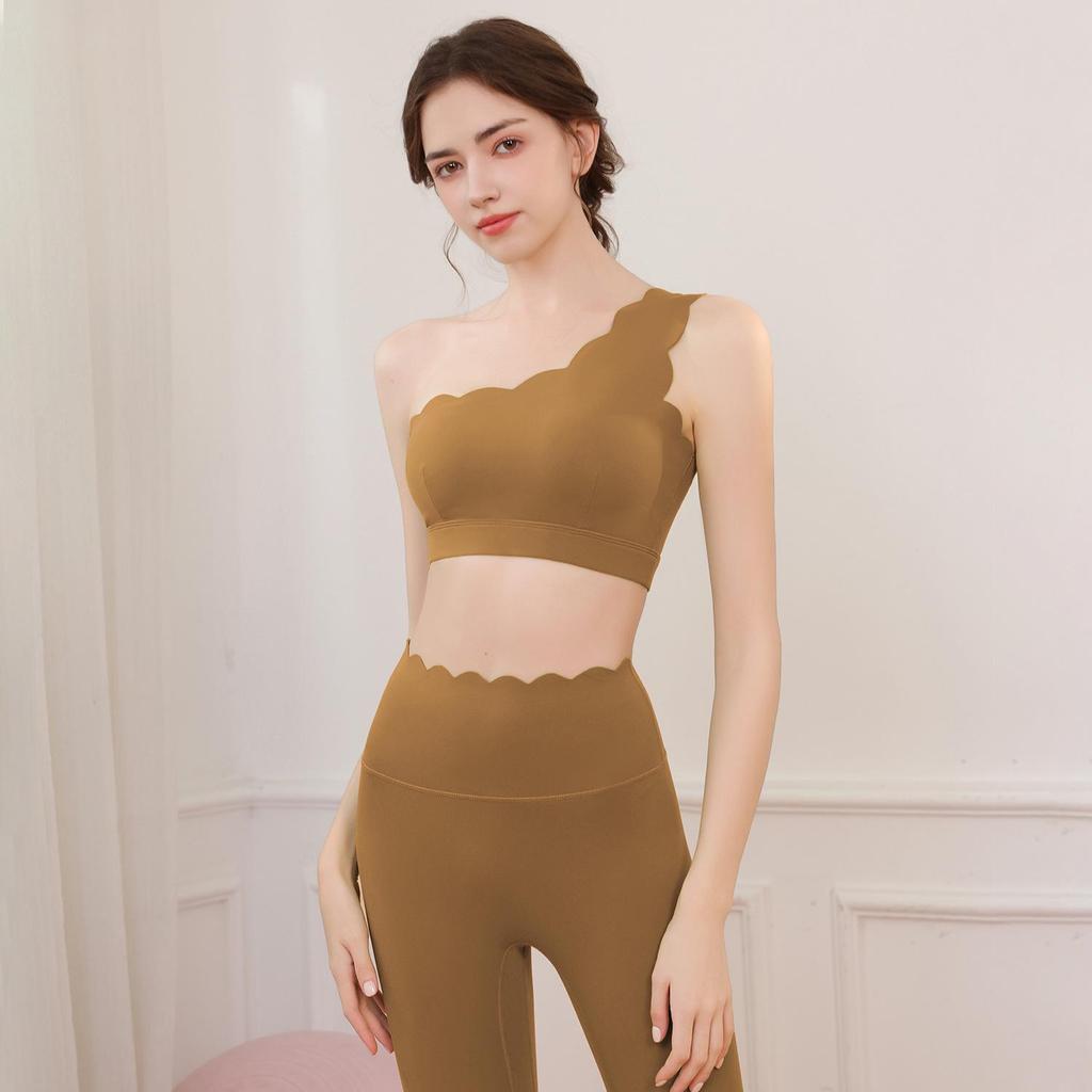 2024 Wave Lace Yoga Set: Shockproof Nude-Feel Fitness Vest