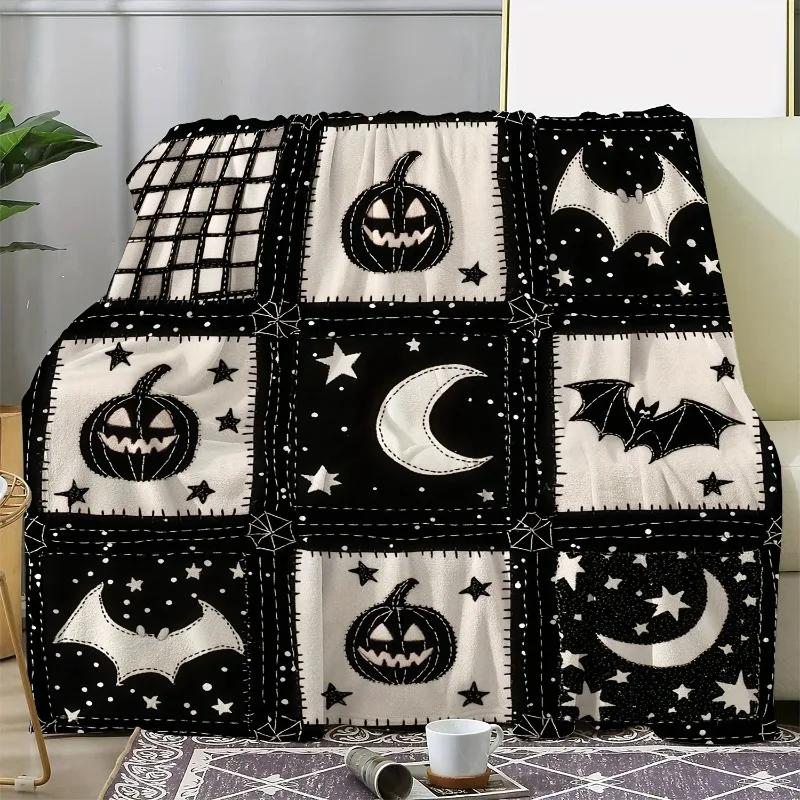 Cozy Flannel Halloween Blanket – Pumpkin & Bat Design, Soft Warm Throw for Couch, Bed, Car, Office, Camping, All-Season Gift
