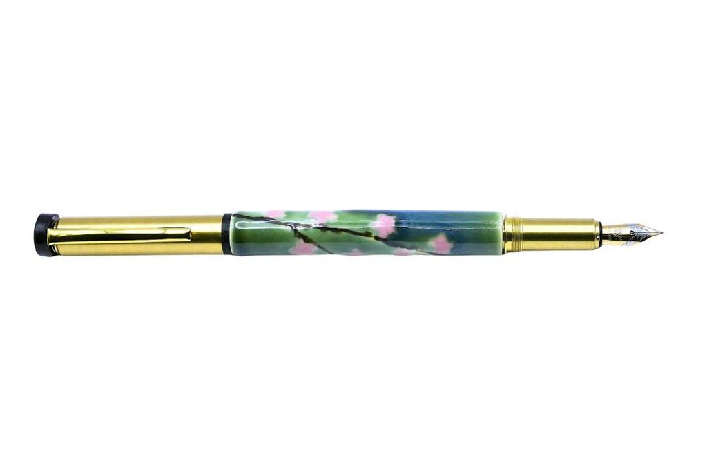Kiyoteru Craft Porcelain Fountain Cherry Blossom Oribe Color Pen, Pattern, CLJ_AFP_205