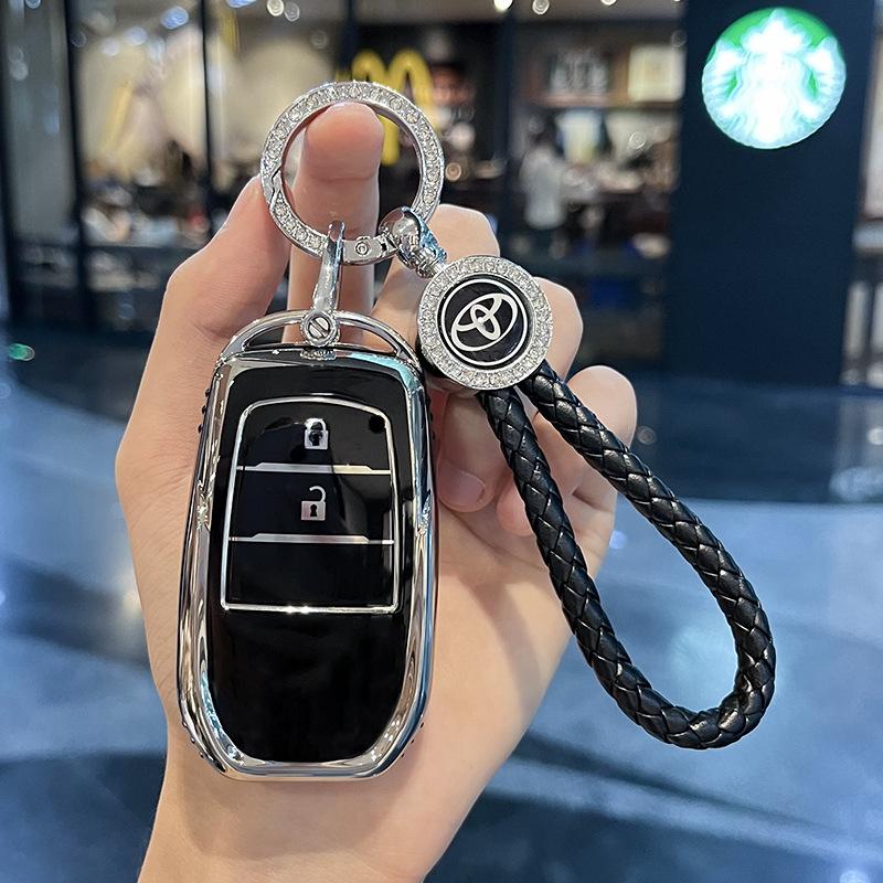 TPU Car Key Case Fob Cover for Toyota CHR Hilux Fortuner Land Cruiser 200 Camry Corolla Crown RAV4 Highland Keychain Accessories