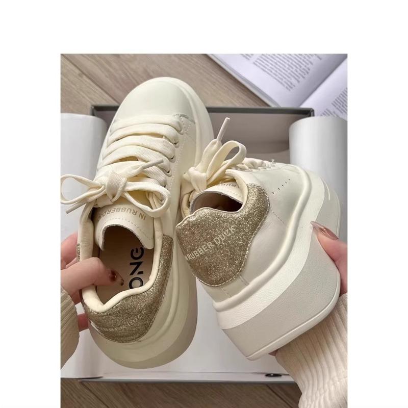 Thick-soled heightening board shoes women's versatile little white shoes spring new small sports and leisure shoes