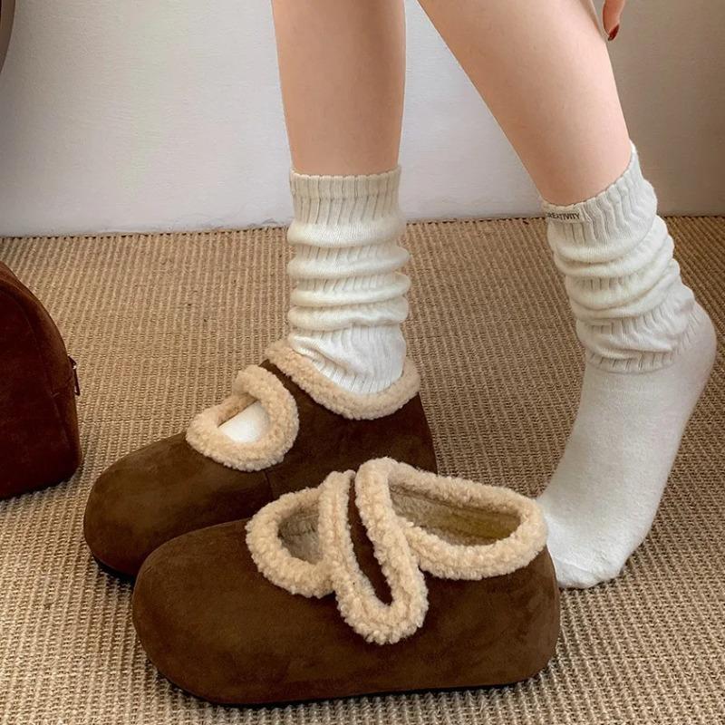Fashion Shallow Mouth Korean Shoes Round Toe Loafers Fur All-Match Casual Female Sneakers Dress Flats Women 2025 New Winter Leisure Soli