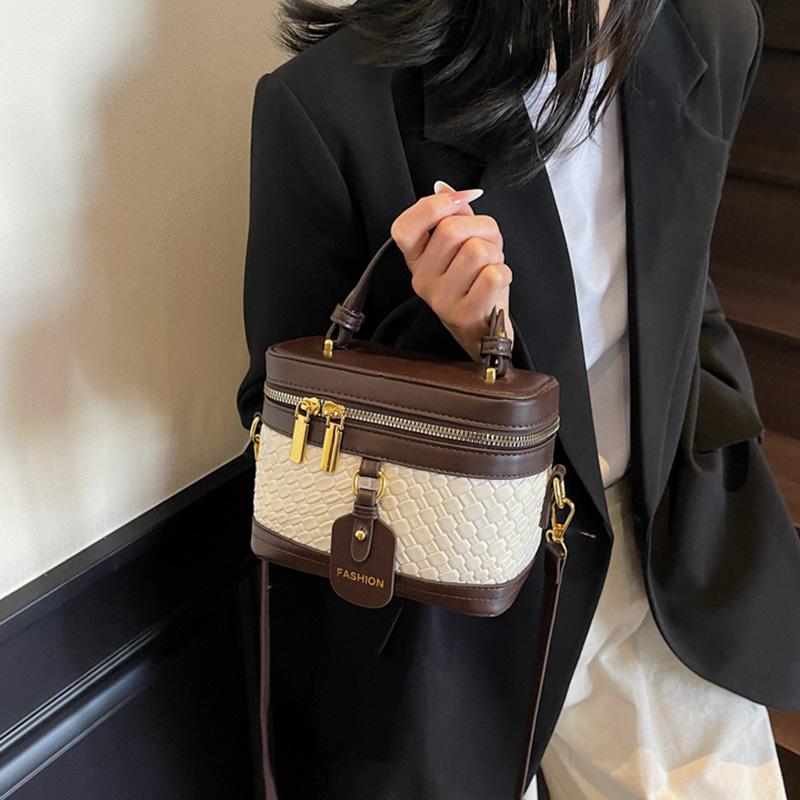 New Minimalist and Fashionable Box Shape Small Handbag, Contrasting Color Women's Bag, High-end Carriage Single Shoulder Crossbody Handbag