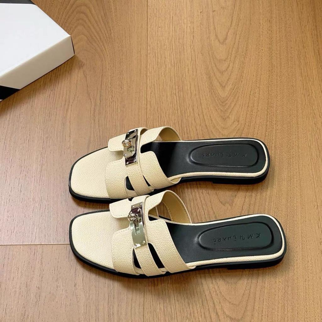2025 Summer New Slippers Women Wear Non-slip Flat Bottom High Sense Niche Metal Buckle Beach Sandals