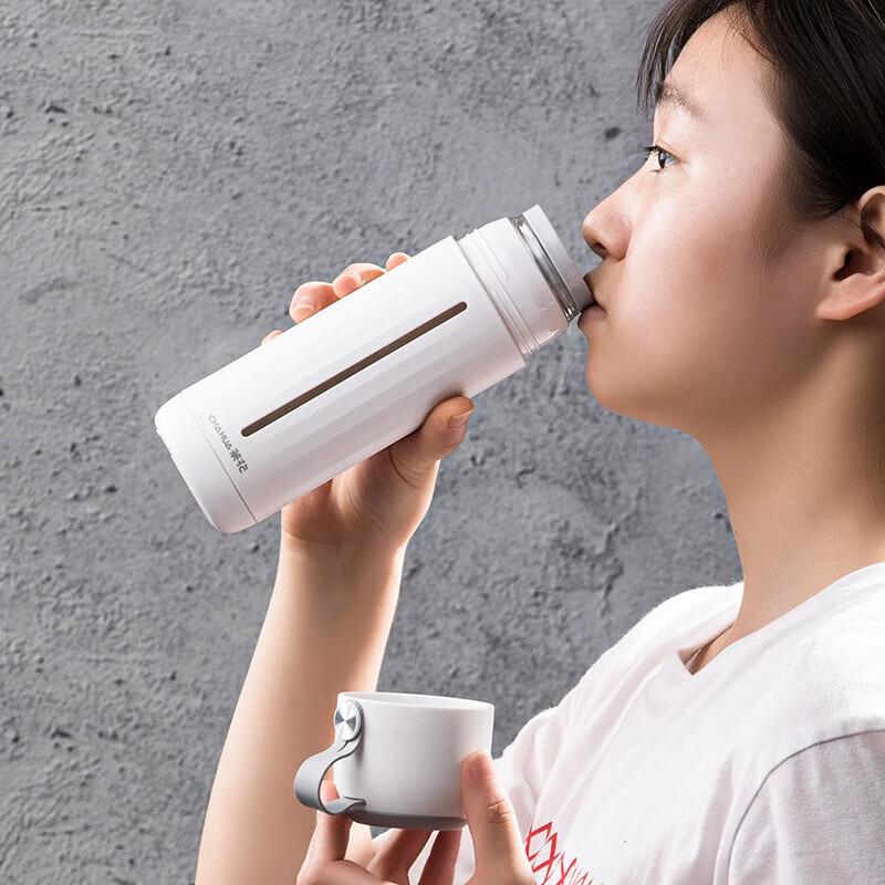 Chahua Qile Glass Travel Water Bottle