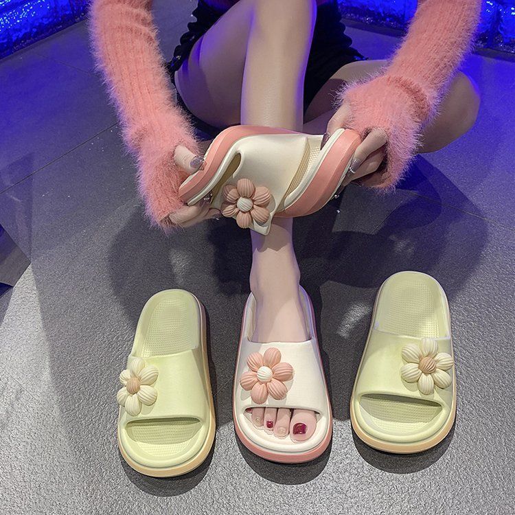 Home casual cool slippers thick bottom high value going out flower slippers women's 2025 summer and autumn new non-slip bathroom