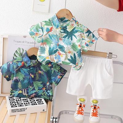 2026 Sommer Südostasiatisches Resort Jungen Hemd mit Blattdruck und Revers & Weißes Shorts-Set