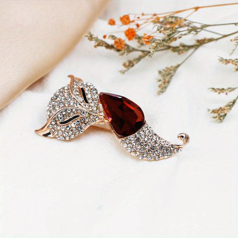 Women Lady Fox Brooches Pins