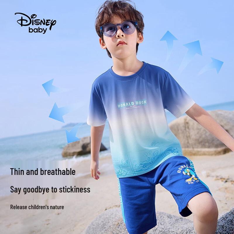 Disney Boys' Gradient Short Sleeve T-Shirt