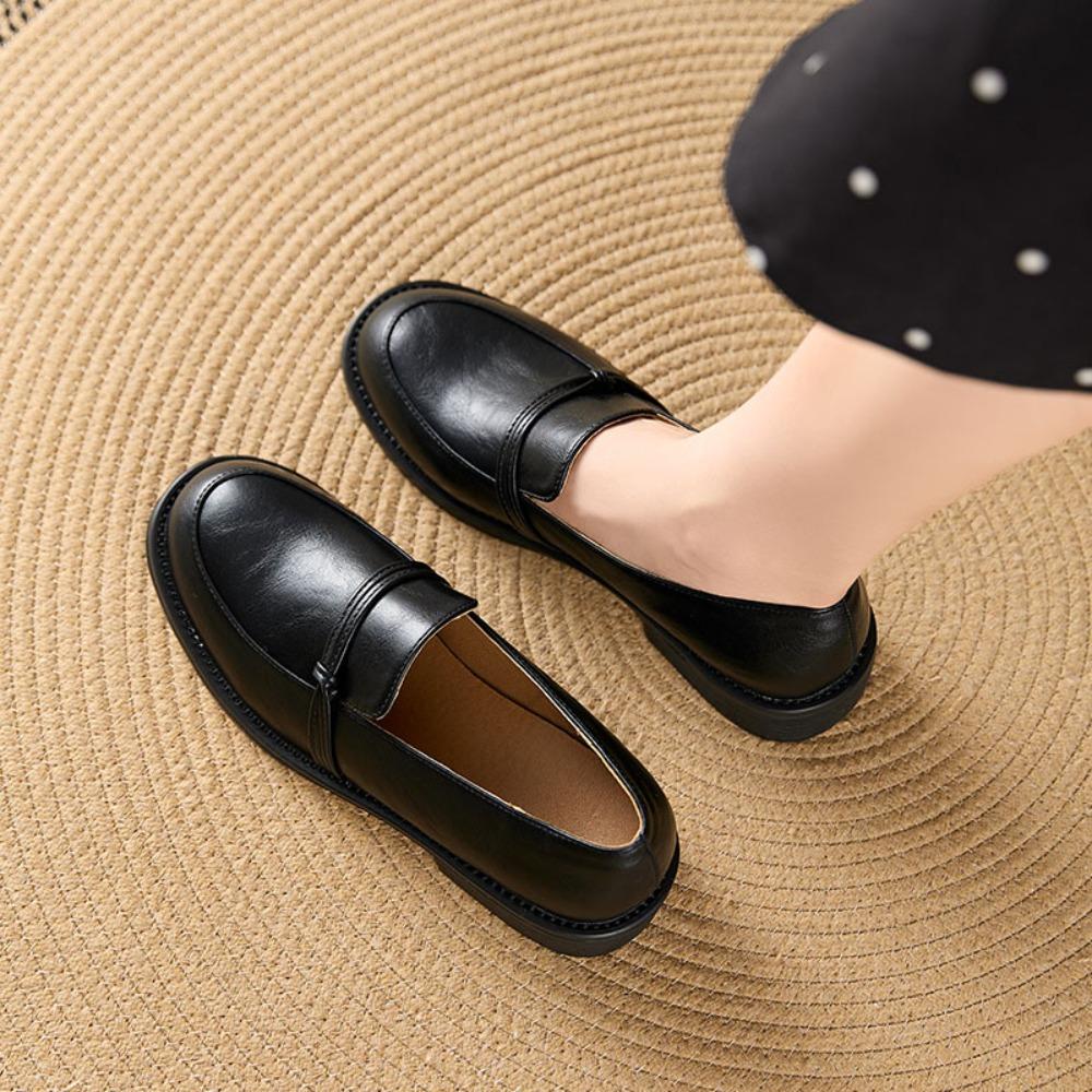 Leather Shoes for Women's  Spring and Autumn Retro Loafers Round Toe Flat Bottomed Pumps Black Heels Women Ladies Shoes