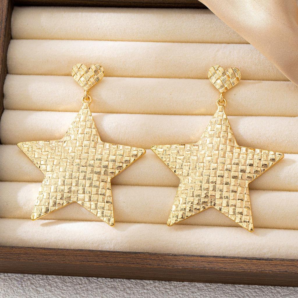 Hot Selling Personalized Fashion Trend Embossed Star Earrings Suitable for Women's Pendant Daily Party Wear