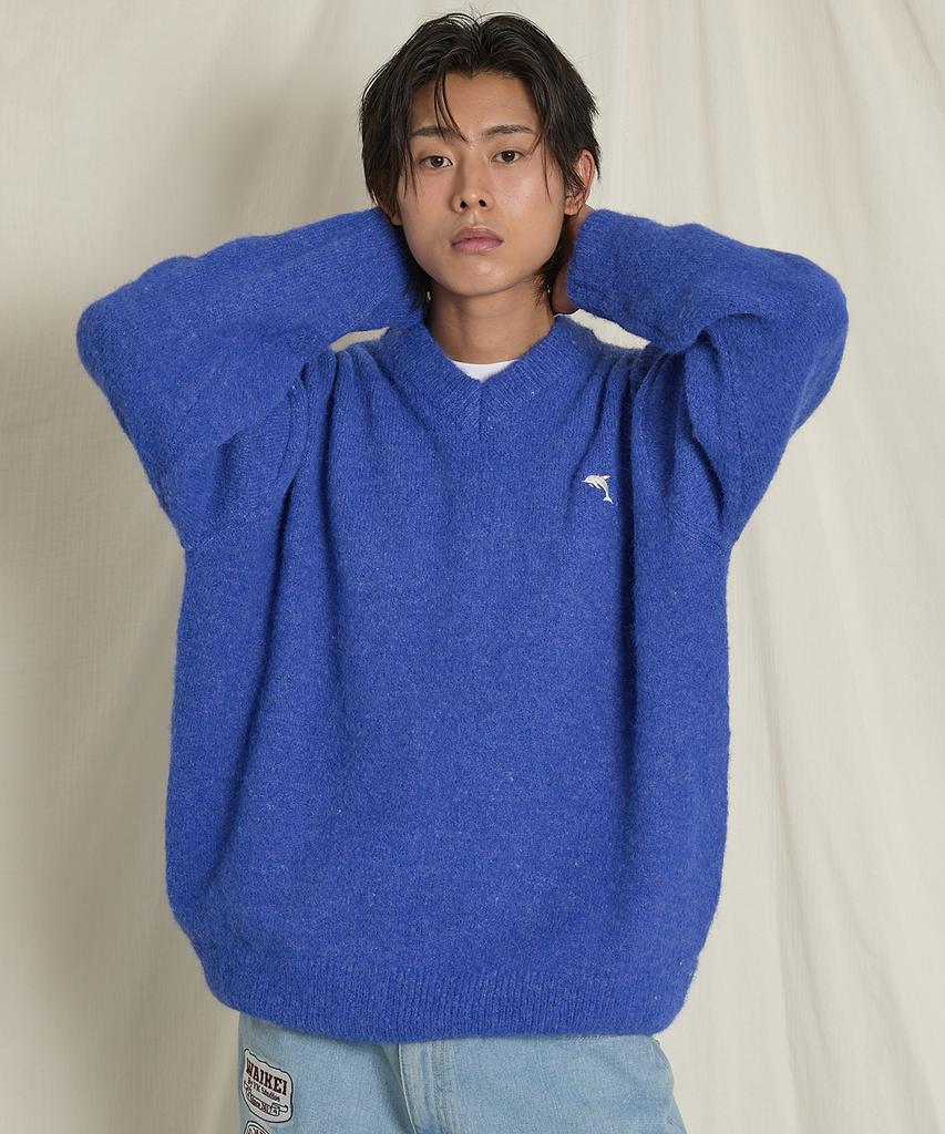 WAIKEI Dolphin Hairy V-Neck Knit Blue