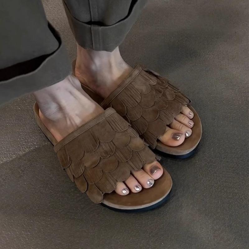 Summer Fringed One-line Slippers High-end Casual Shoes Comfortable Flat Flip-flops