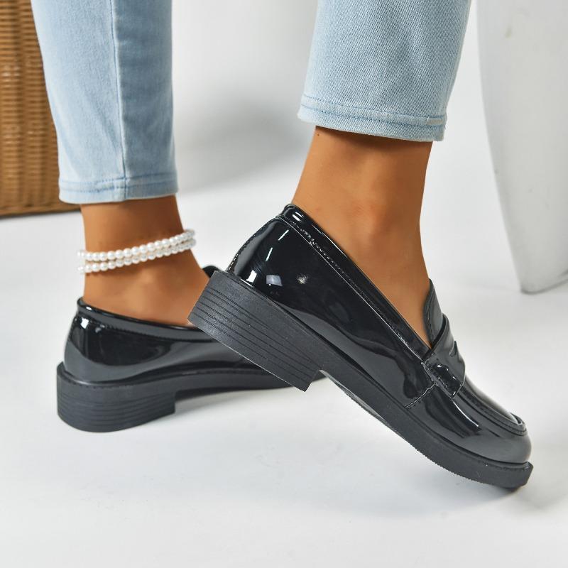 Women's Platform British Style Small Leather Shoes Spring and Autumn New Thick Heel Single Shoes Platform Large Size Versatile Loafers