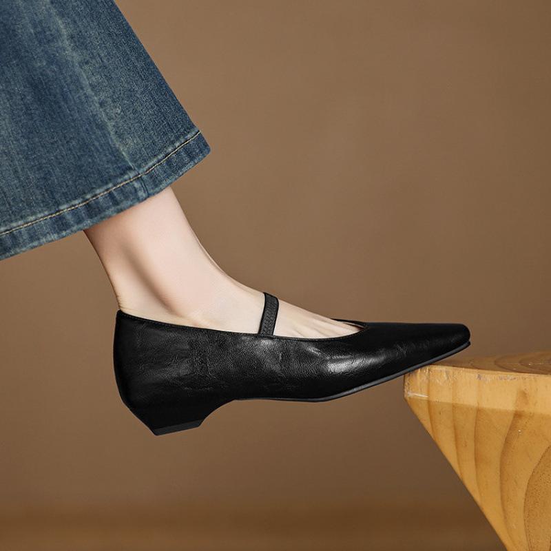 

New four-season wearer weave heel single shoes, light mouth rubber soft sole large and small size women s shoes, silver pointed women s casual sing 43 (customization is not returned or exchanged) чёрный