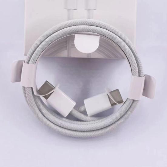 Cablu de date Interfață duală rapidă de tip C Design de încărcare fără încurcături cu cip inteligent pentru date de mare viteză