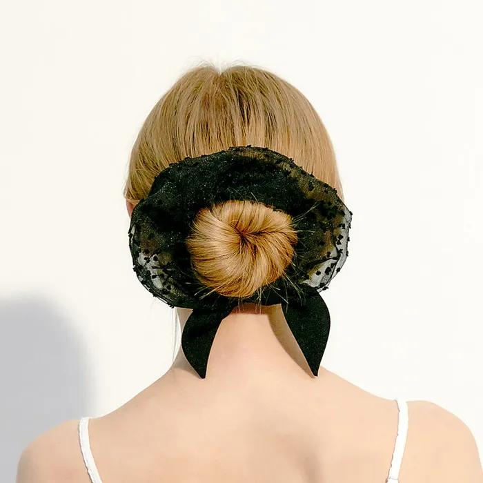 BALLERINE SCRUNCHIE