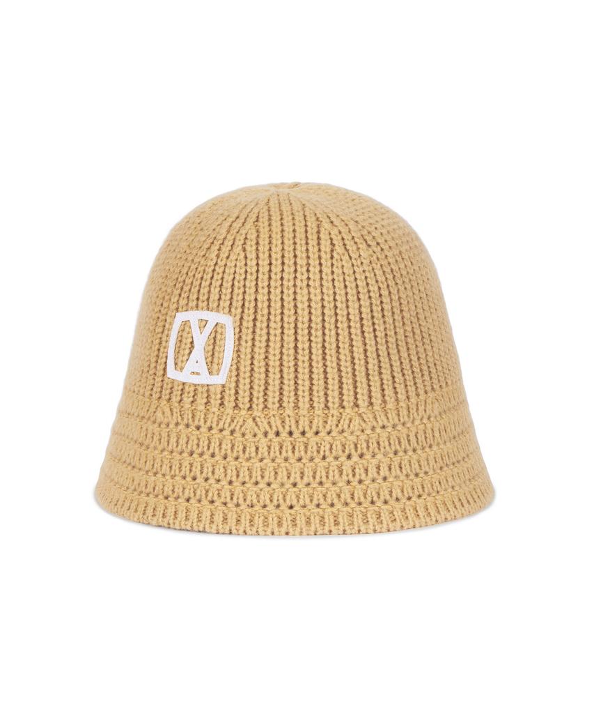 Bajal Va Square Applique Knit Bucket Hat Beige