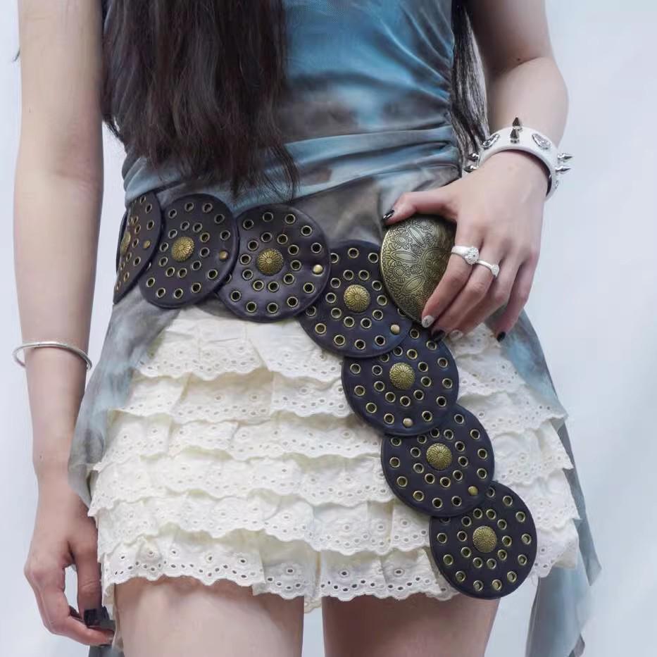 Women's Summer Retro Round Cutout Belt - European & American Style