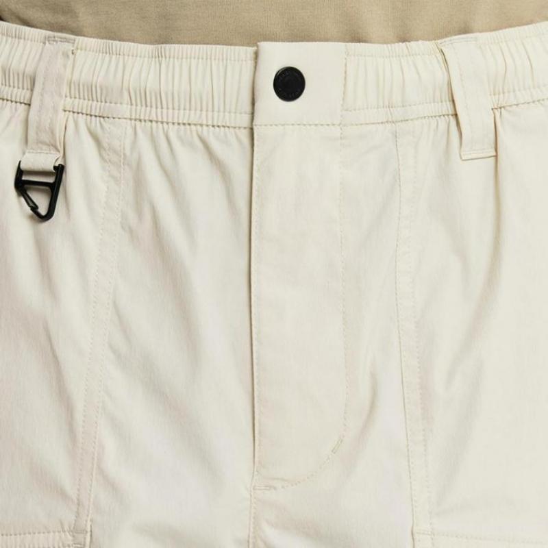 New Balance Uni Essentials Lightweight Stretch 4.5 Pocket Shorts