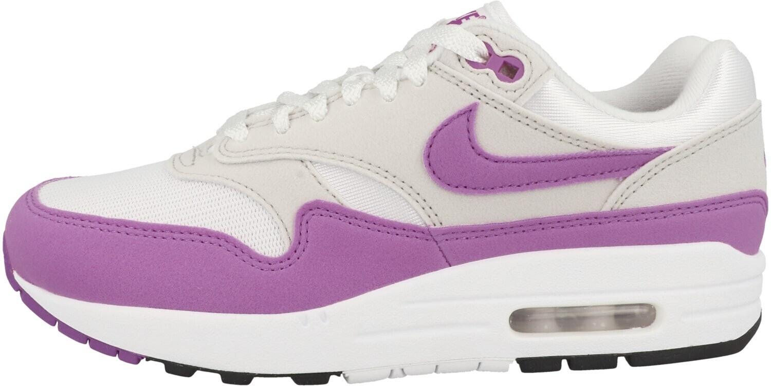 

Женские кроссовки Nike Air Max 1 (DZ2628-001) нейтральный серый/белый/черный/фуксия сон 40 ½