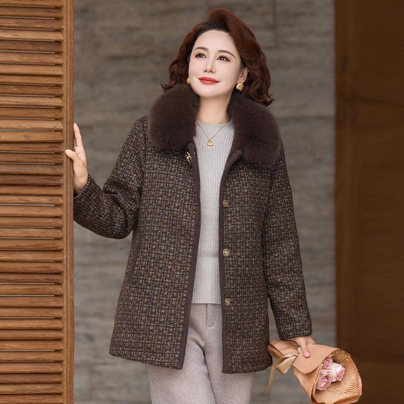 Autumn and winter coat long suit noble middle-aged women's winter plush woolen coat