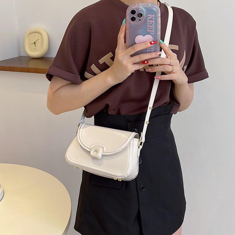 Women's bag new armpit bag women's simple versatile shoulder messenger bag sewing line design
