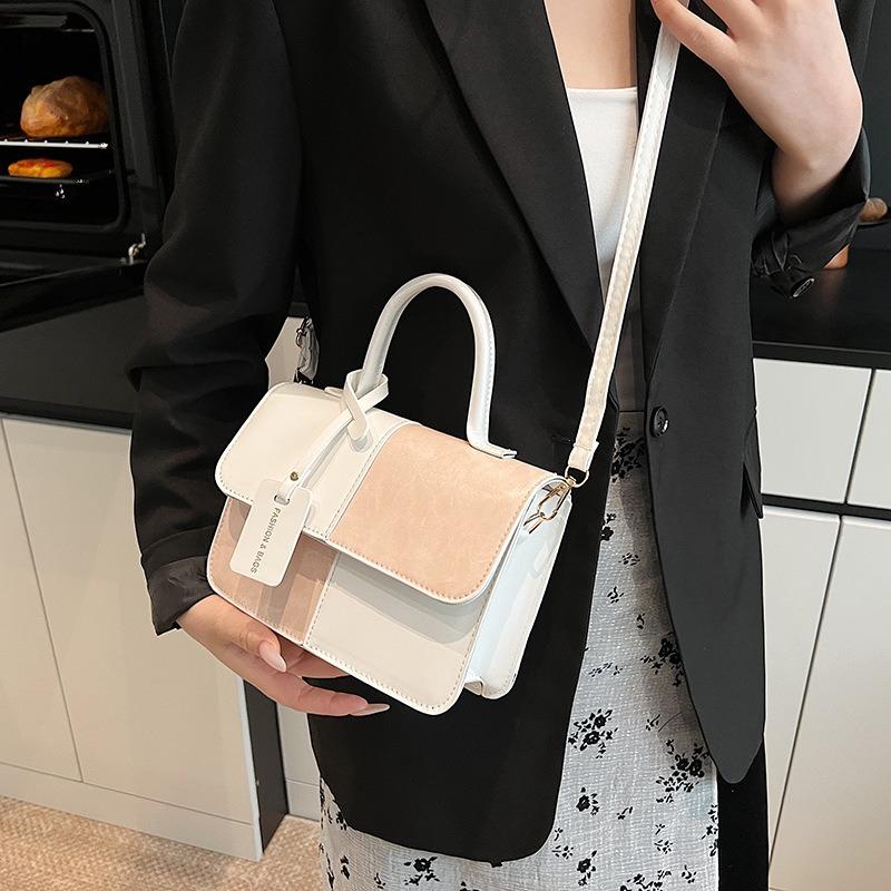 New Fashion Trend Niche Contrasting Color Design Portable Small Square Bag High Texture Shoulder Messenger Bag Fashion Women's Bag