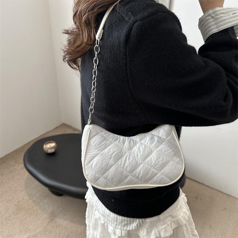 2025 winter new personalized trend rhombus embroidery thread chain women's bag simple portable shoulder armpit crescent bag